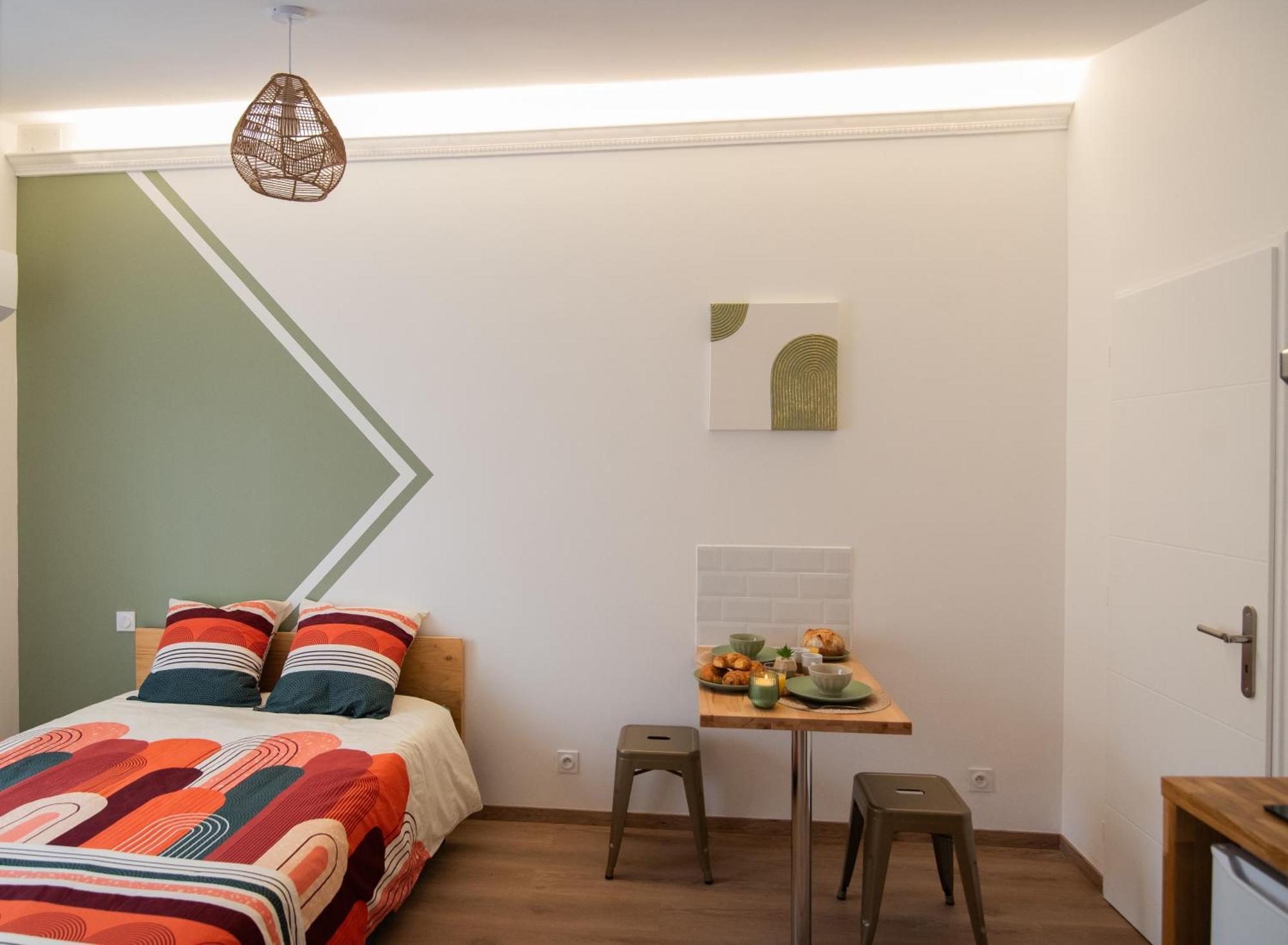 Tout Confort ! Ville, Climatisation, Parking, Wifi, Calme, Tv Carcassonne Eksteriør billede